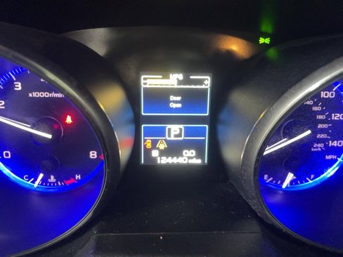 Used 2016 Subaru Legacy 2.5i Premium image 8