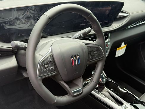 New 2026 Buick Envista Avenir FWD image 13