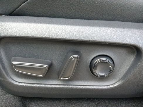 New 2025 Toyota 4Runner TRD Off-Road Premium image 16