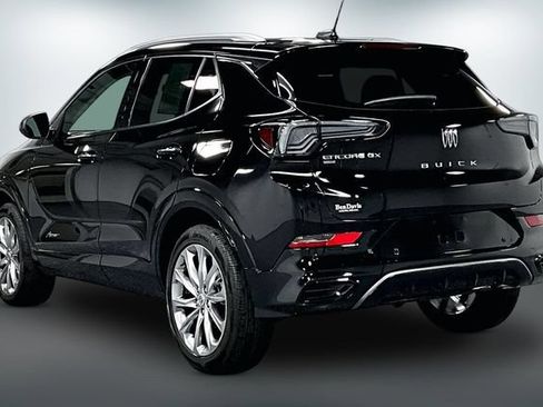 Used 2025 Buick Encore GX Avenir w/ Avenir Convenience Package AWD/4WD image 5
