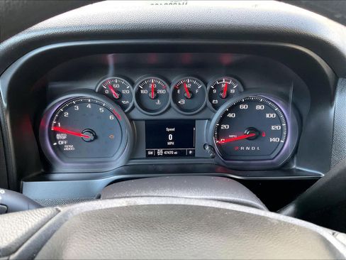 Used 2021 Chevrolet Silverado 1500 Custom image 24