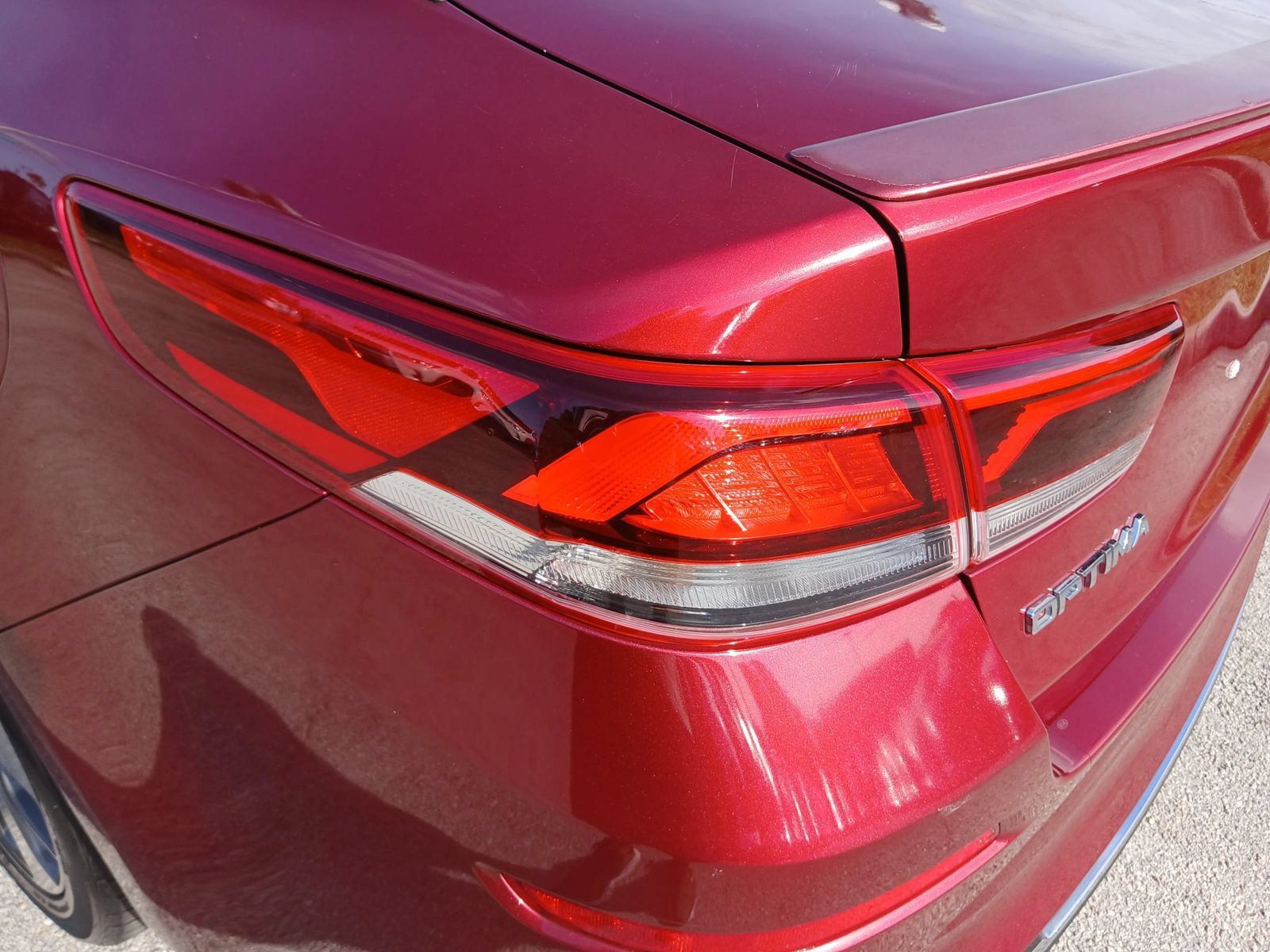 Used 2020 Kia Optima S FWD image 28