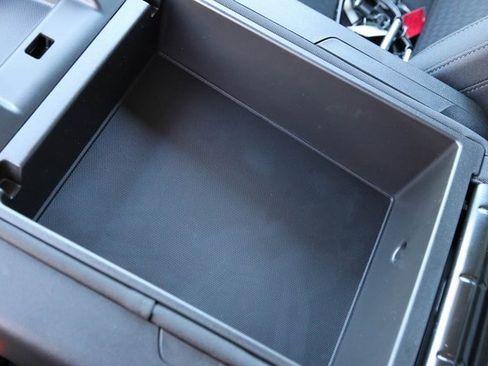 New 2026 GMC Sierra 3500 SLE w/ SLE Convenience Package image 15