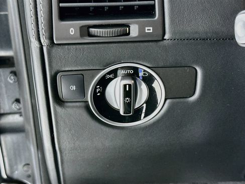 Used 2017 Mercedes-Benz G 550 Squared image 11