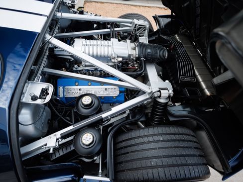 Used 2006 Ford GT 4 Option 1 OWNER FROM NEW image 87