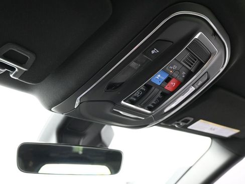 Used 2025 Jeep Grand Cherokee Laredo X RWD image 22