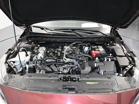 Certified 2024 Nissan Altima 2.5 SV FWD image 26
