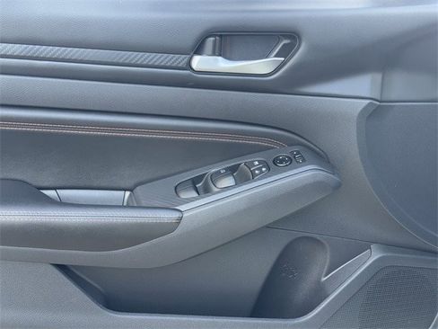 Used 2022 Nissan Altima 2.5 SR image 24