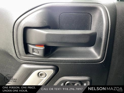 Used 2017 Jeep Wrangler Unlimited Sahara w/ Quick Order Package 24E Chief image 20