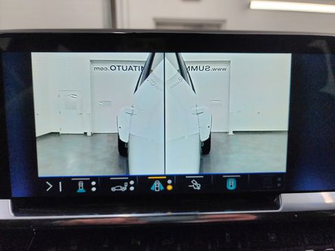 Used 2025 Chevrolet Silverado 3500 LT w/ All Star Edition image 15