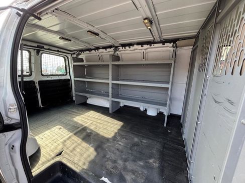 Used 2021 Chevrolet Express 2500 w/ Safety Package image 28