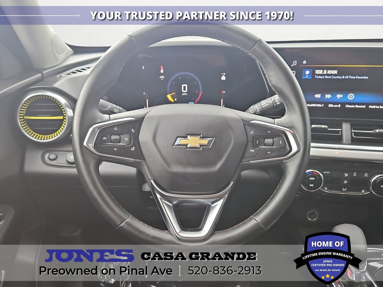 Used 2025 Chevrolet Trax LT w/ Driver Confidence Package FWD image 9