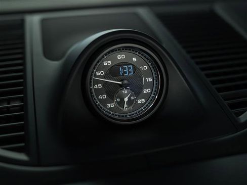 Certified 2026 Porsche Macan AWD/4WD image 26