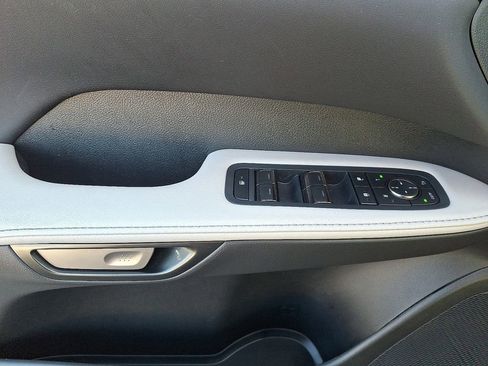 Used 2025 Lexus RX 350 Premium image 13