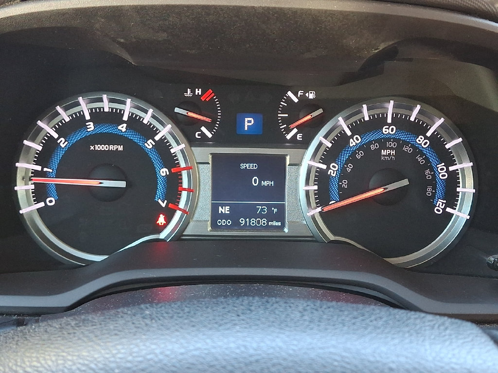 Used 2014 Toyota 4Runner Limited AWD/4WD image 22