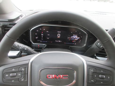 New 2026 GMC Sierra 2500 SLE w/ SLE Value Package; AWD/4WD image 17