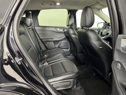 Used 2024 Ford Escape Platinum image 15