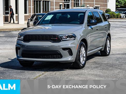 Used 2025 Dodge Durango GT RWD image 3