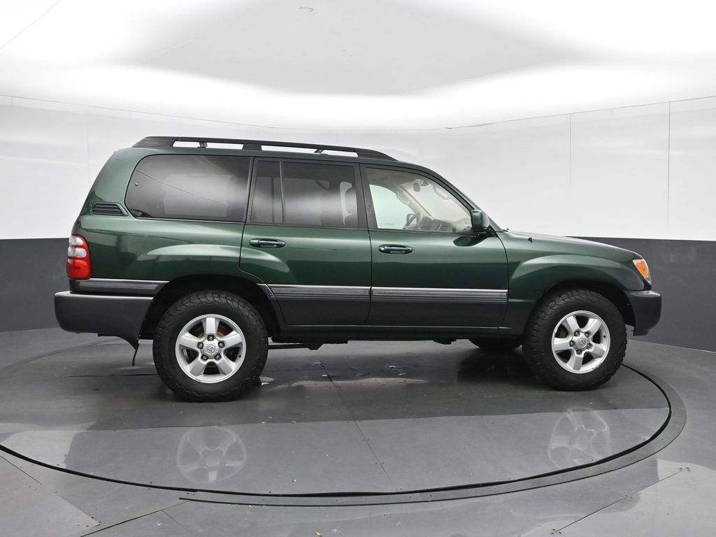 Used 2004 Toyota Land Cruiser AWD/4WD image 8