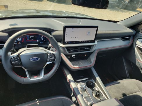 Used 2025 Ford Explorer ST w/ Sun And Sound Package image 20