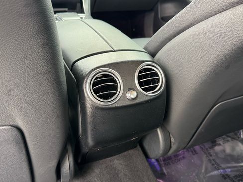 Certified 2022 Mercedes-Benz GLC 300 image 19