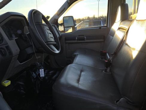 Used 2008 Ford F350 XL image 15