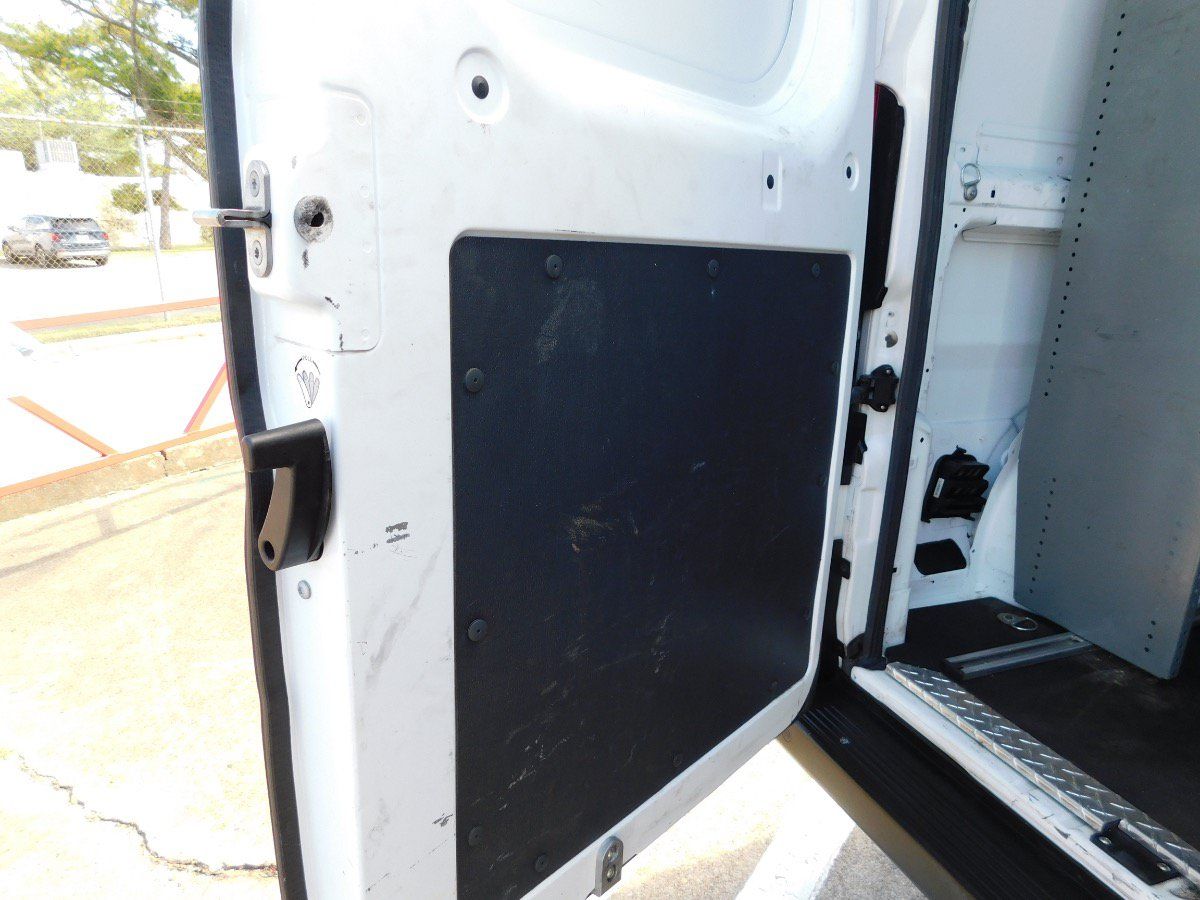 Used 2022 RAM ProMaster 2500 w/ Premium Convenience Group FWD image 33
