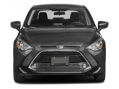 Used 2017 Toyota Yaris iA FWD image 7