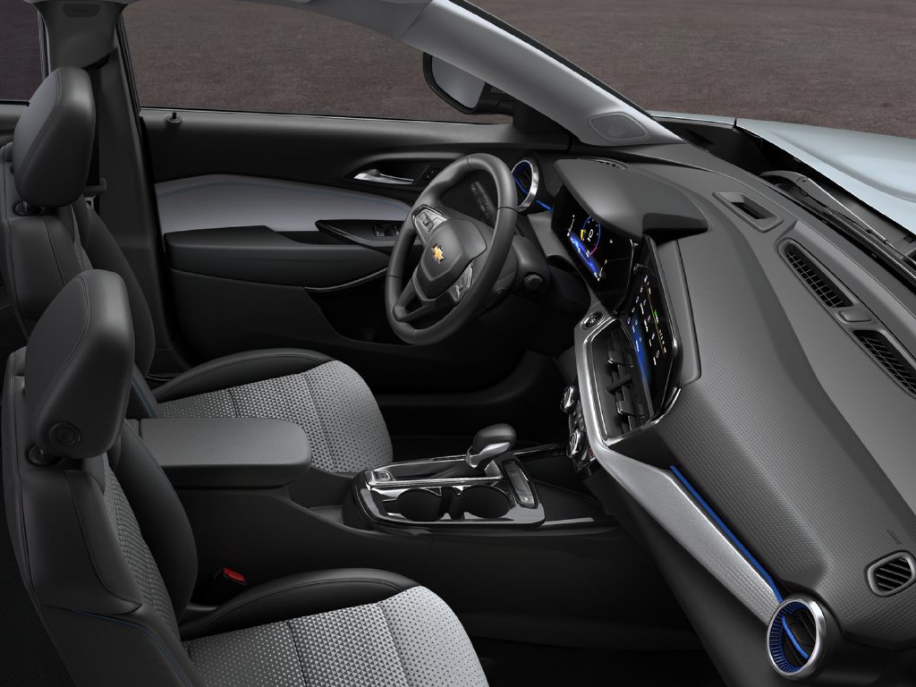 New 2026 Chevrolet Trax LT FWD image 11