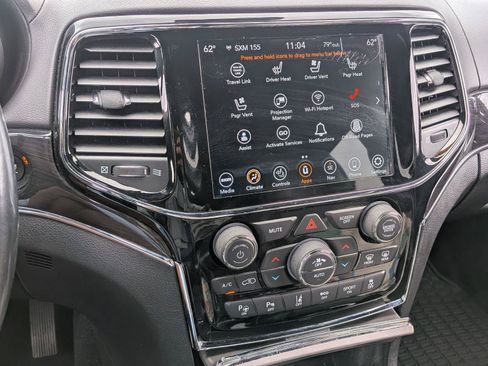 Used 2021 Jeep Grand Cherokee Overland AWD/4WD image 12