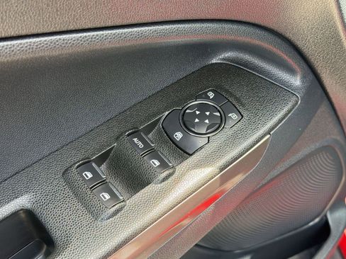 Used 2021 Ford EcoSport SE w/ SE Convenience Package FWD image 21