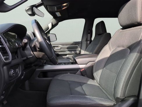 Used 2023 RAM 1500 Big Horn AWD/4WD image 16