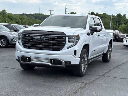 New 2026 GMC Sierra 1500 Denali Ultimate w/ LPO, Black Badging Package AWD/4WD image 12