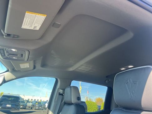 New 2025 Chevrolet Silverado 1500 RST w/ Convenience Package II image 13