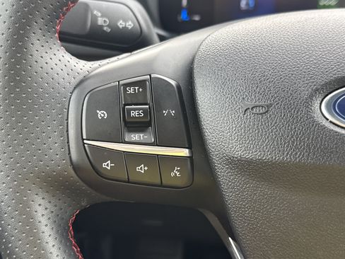 Used 2024 Ford Escape ST-Line FWD image 16