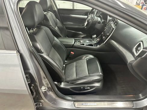 Used 2017 Nissan Maxima 3.5 SV w/ Dynamic Package FWD image 34