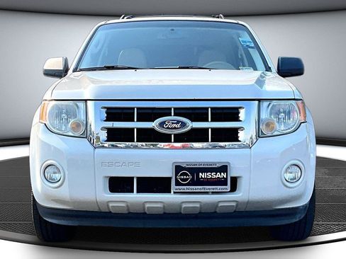 Used 2010 Ford Escape XLT FWD image 3