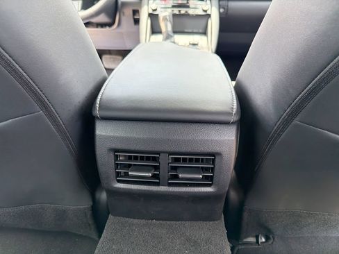 Used 2025 Lexus IS 350 F Sport RWD image 18