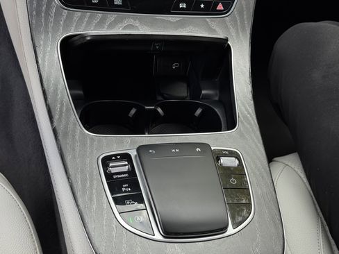 Used 2022 Mercedes-Benz E 350 Sedan w/ Driver Assistance Package image 21