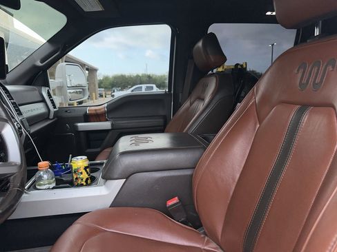 Used 2019 Ford F350 King Ranch w/ King Ranch Ultimate Package image 8