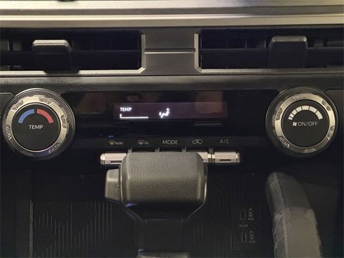 Used 2025 Toyota 4Runner SR5 image 22