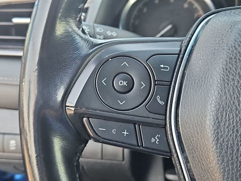 Used 2019 Toyota Camry SE image 23