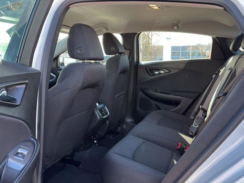 Used 2023 Chevrolet Malibu LT image 13