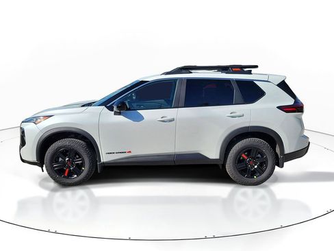New 2026 Nissan Rogue SV image 4