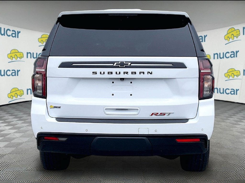 Used 2023 Chevrolet Suburban RST w/ Luxury Package AWD/4WD image 5