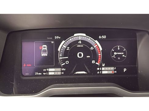 New 2026 Toyota Tundra Limited AWD/4WD image 27