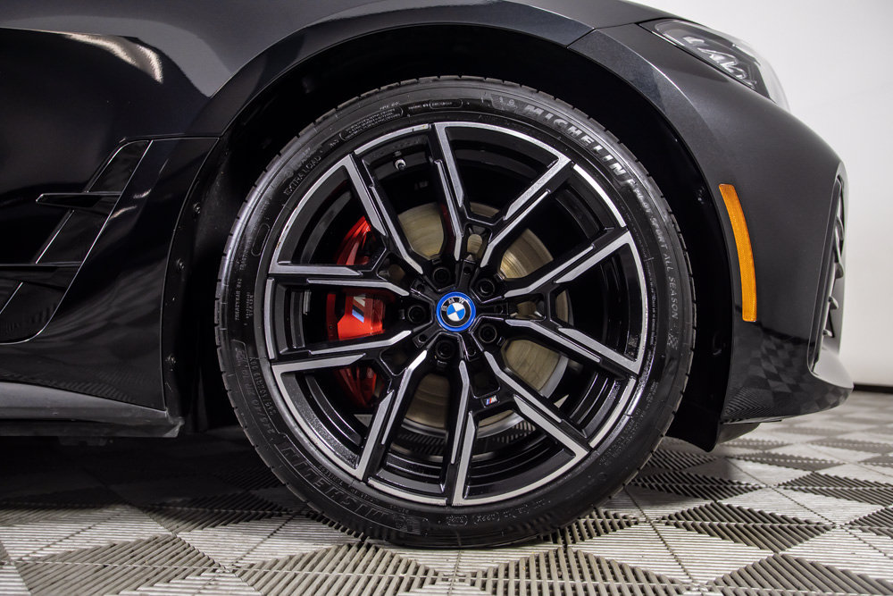 Used 2024 BMW i4 eDrive35 w/ M Sport Package RWD image 40