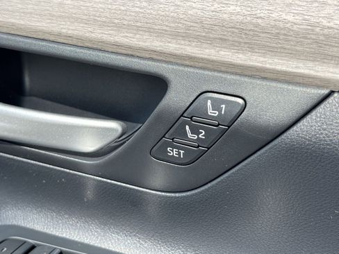 New 2026 Toyota Grand Highlander Limited image 24