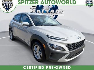 Used 2023 Hyundai Kona SE video 1