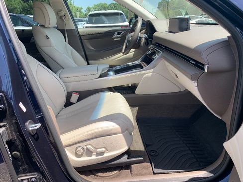 Used 2023 Genesis GV80 2.5T w/ Prestige Package AWD/4WD image 27